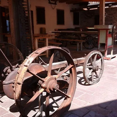 Cornolade Feriegård *