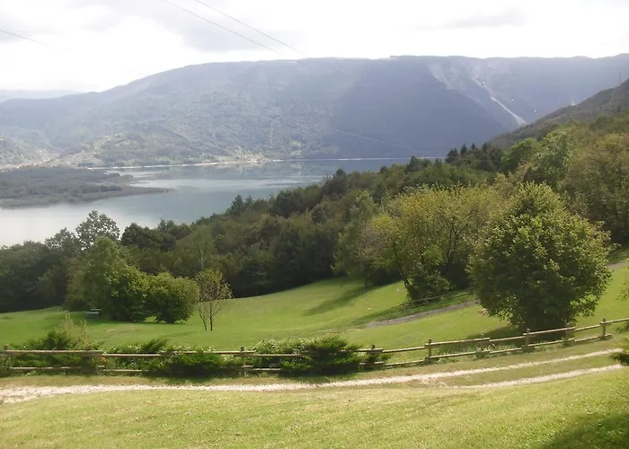 Cornolade Gospodarstwo agroturystyczne *