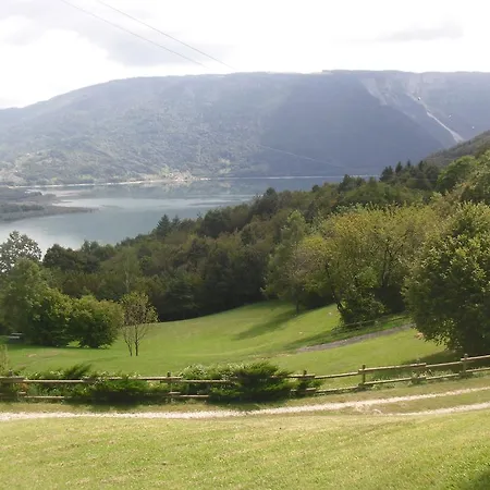 Cornolade Feriegård *