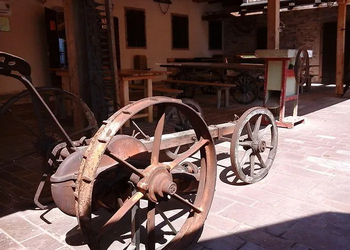 Agriturismo Cornolade Farm stay *
